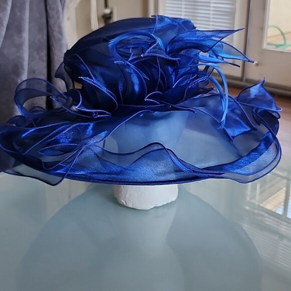 Fanny Iredescent Hat - Picture 3 of 7